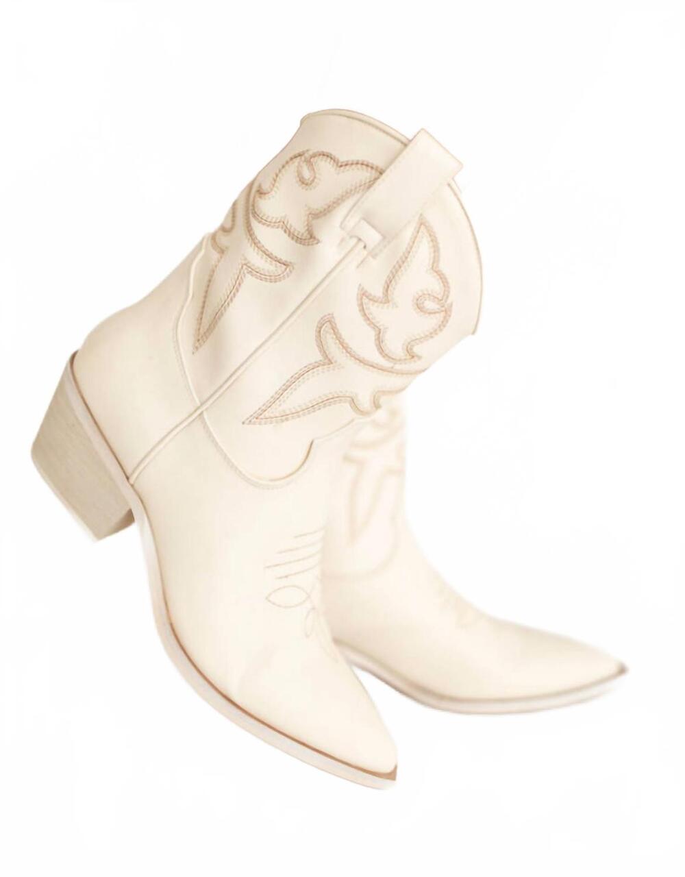 NEW MI.IM women's claire western booties in off white